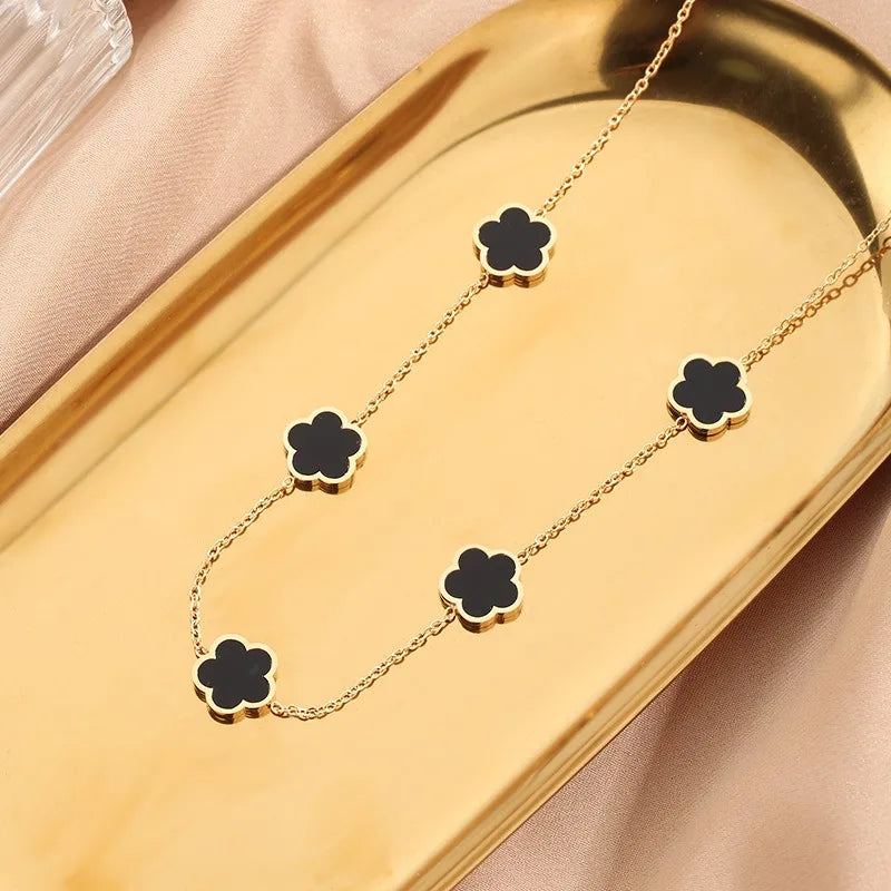 3Pcs/Set Lucky Five-Petal Flower Necklace Bracelet Earrings Set for Women Elegant Clover Fashion Party Jewelry Gifts Accessories
