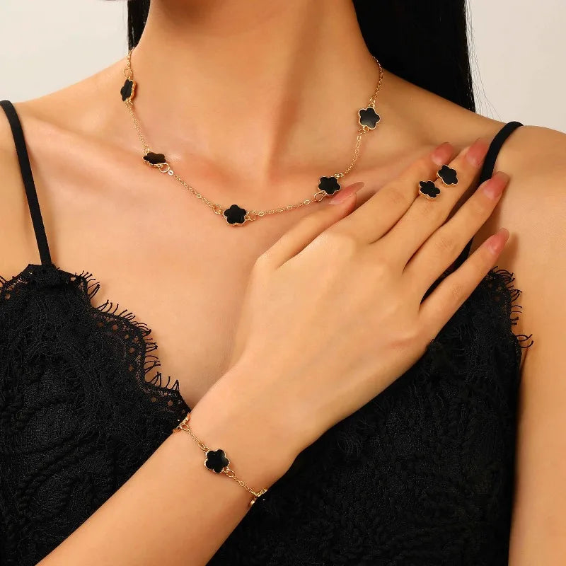 3Pcs/Set Lucky Five-Petal Flower Necklace Bracelet Earrings Set for Women Elegant Clover Fashion Party Jewelry Gifts Accessories